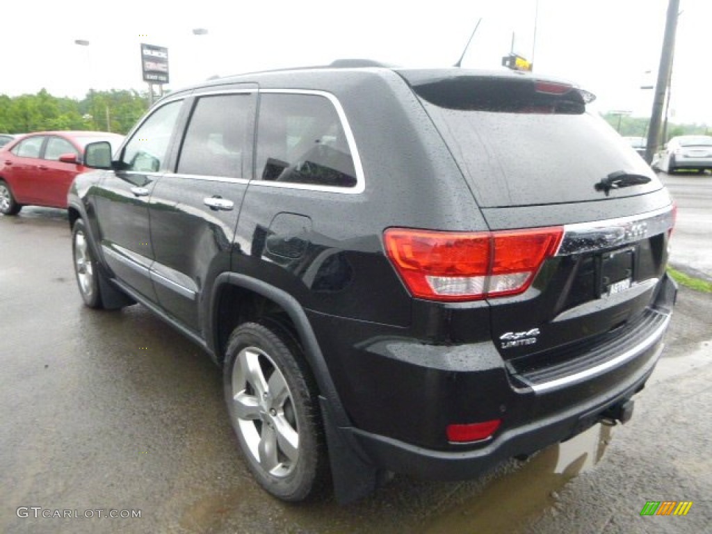2013 Grand Cherokee Limited 4x4 - Black Forest Green Pearl / Black/Light Frost Beige photo #5