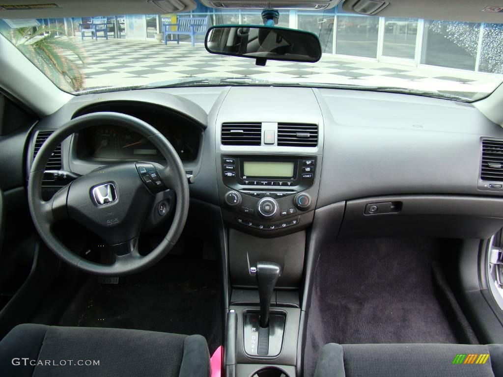 2003 Accord LX Coupe - Satin Silver Metallic / Black photo #11