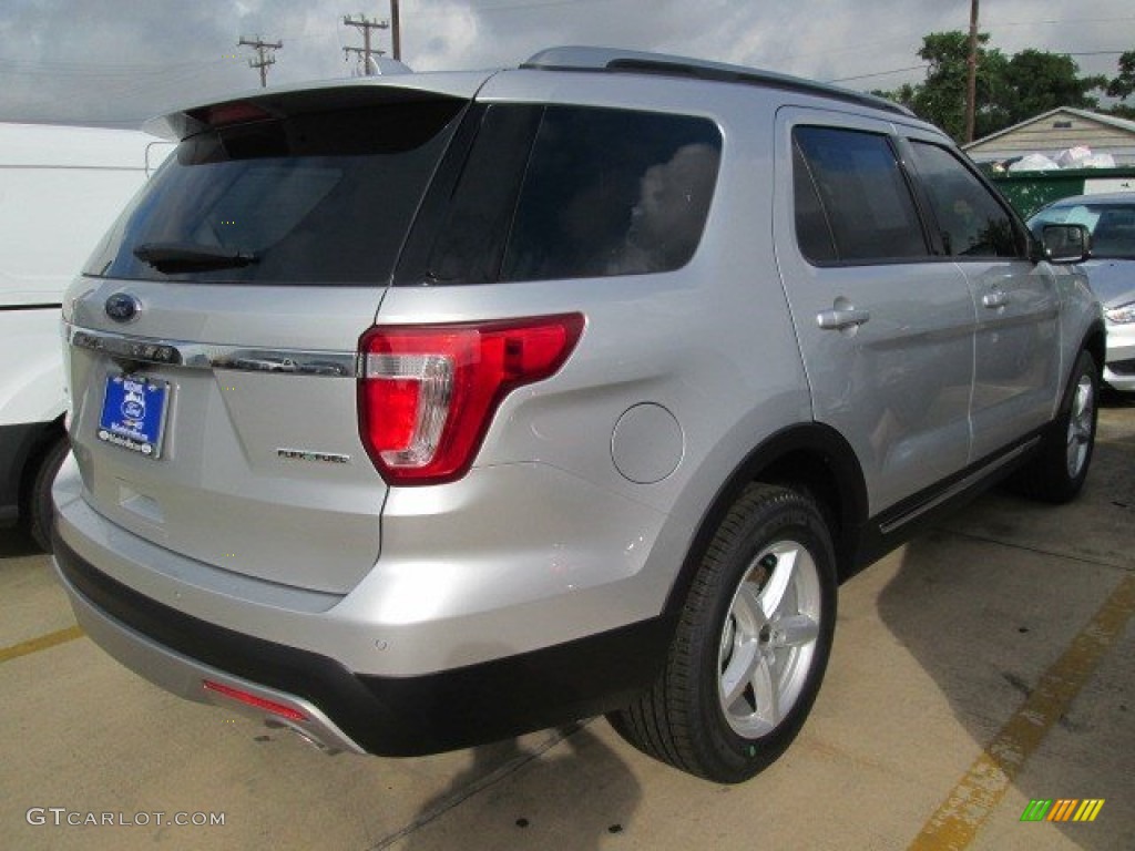 2016 Explorer XLT - Ingot Silver Metallic / Ebony Black photo #7