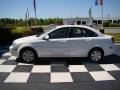 Absolute White - Forenza Sedan Photo No. 2