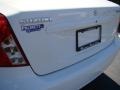 Absolute White - Forenza Sedan Photo No. 24