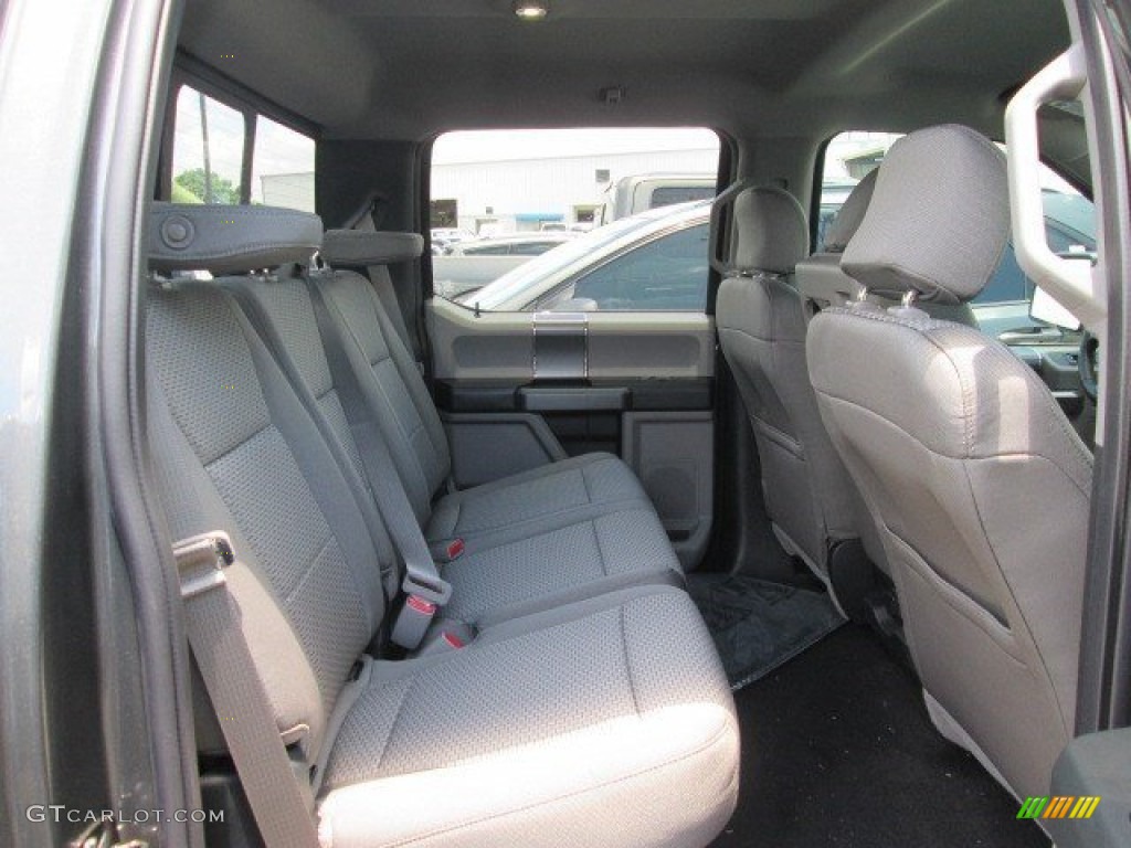 2015 F150 XLT SuperCrew - Magnetic Metallic / Medium Earth Gray photo #11
