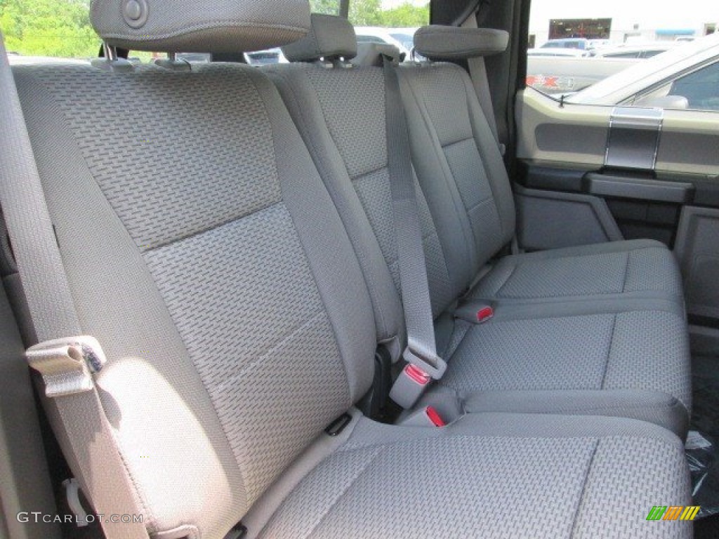2015 F150 XLT SuperCrew - Magnetic Metallic / Medium Earth Gray photo #12