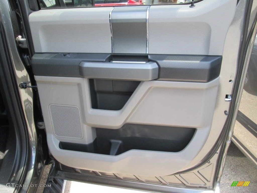 2015 F150 XLT SuperCrew - Magnetic Metallic / Medium Earth Gray photo #14