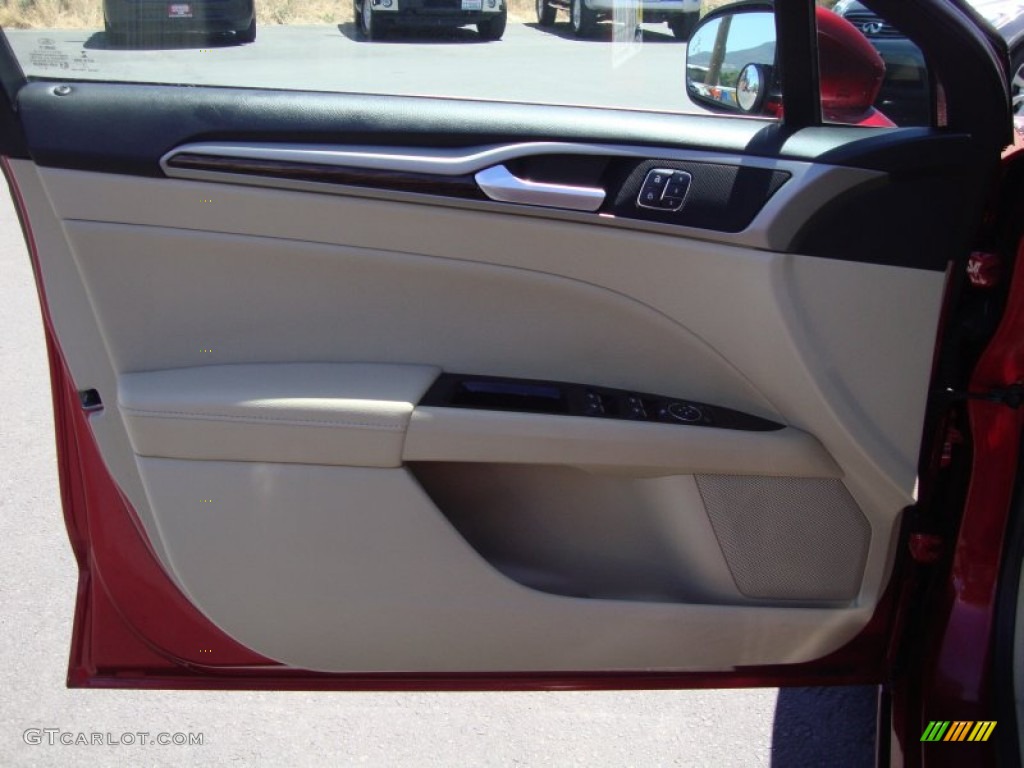 2013 Fusion Hybrid SE - Ruby Red Metallic / Dune photo #9