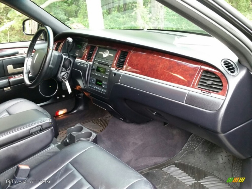 2005 Lincoln Town Car Signature Interior Color Photos