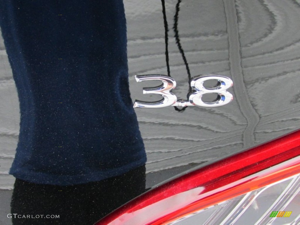 2015 Genesis Coupe 3.8 - Caspian Black / Black photo #14