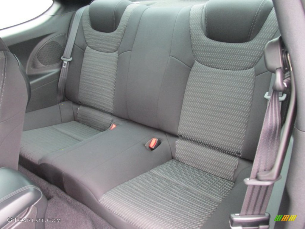 2015 Genesis Coupe 3.8 - Caspian Black / Black photo #22
