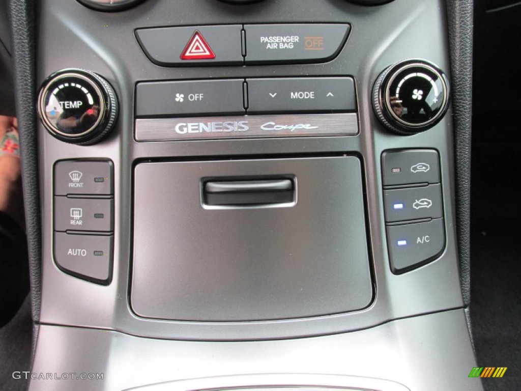 2015 Genesis Coupe 3.8 - Caspian Black / Black photo #27