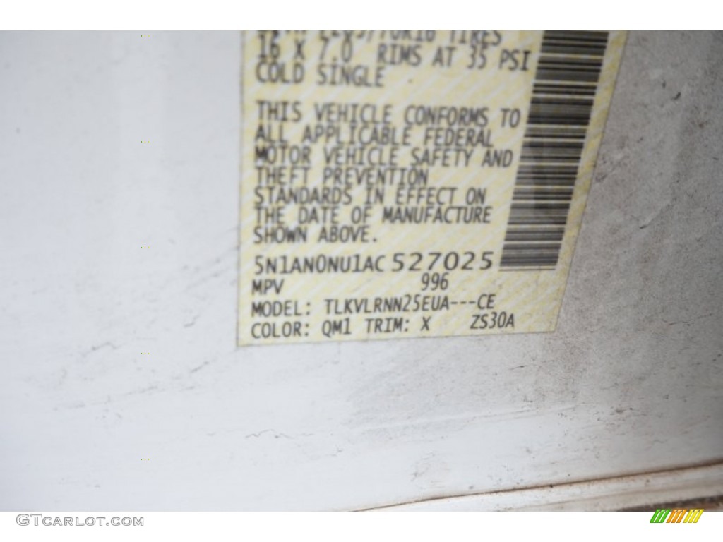 2010 Xterra S - Avalanche White / Gray photo #21