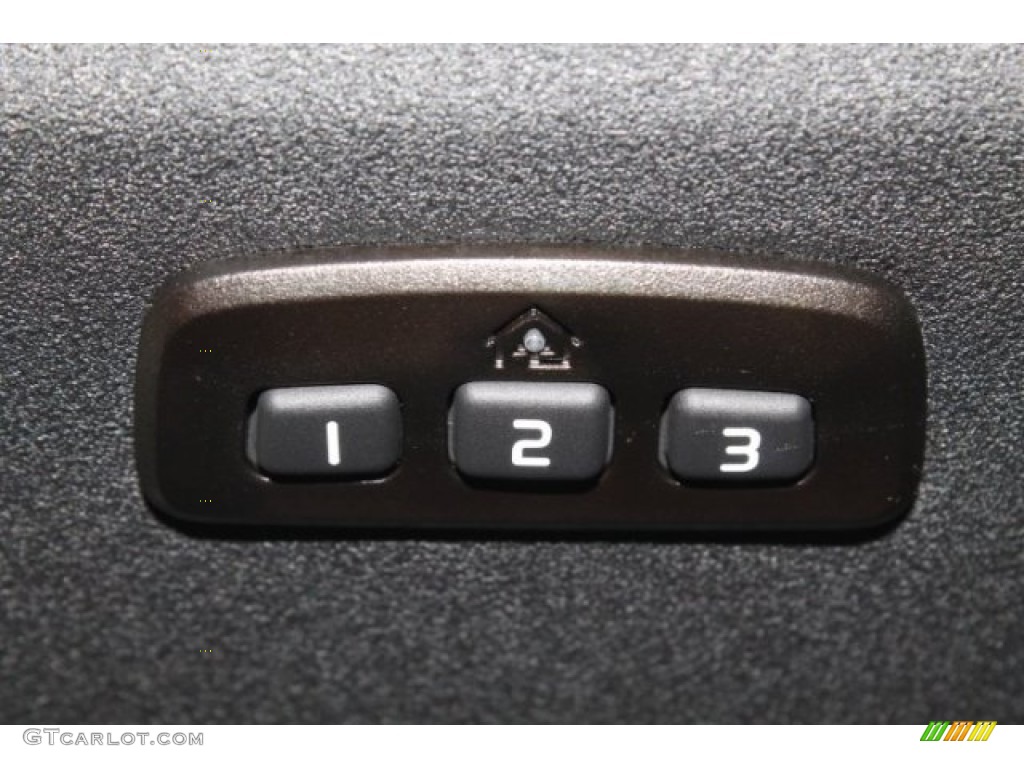 2015 XC60 T6 AWD R-Design - Black / R-Design Off Black photo #22