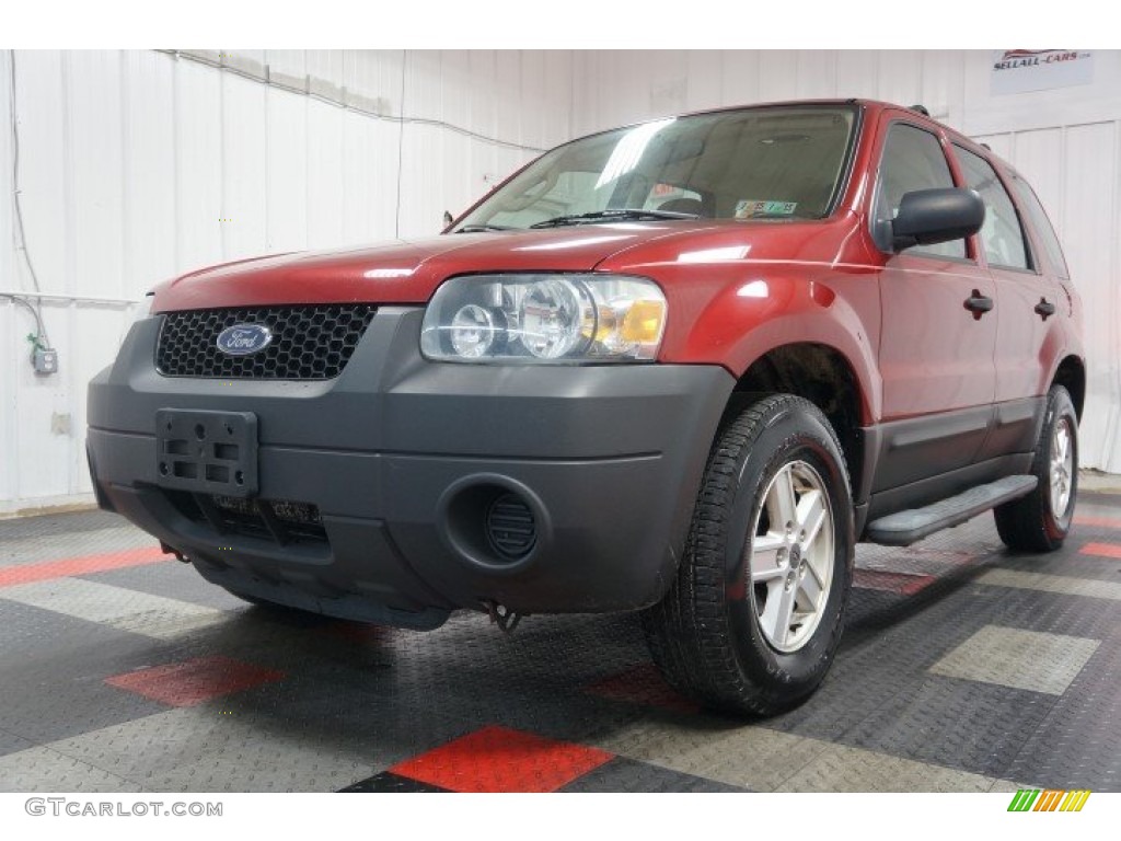 2006 Escape XLS 4WD - Redfire Metallic / Medium/Dark Pebble photo #3