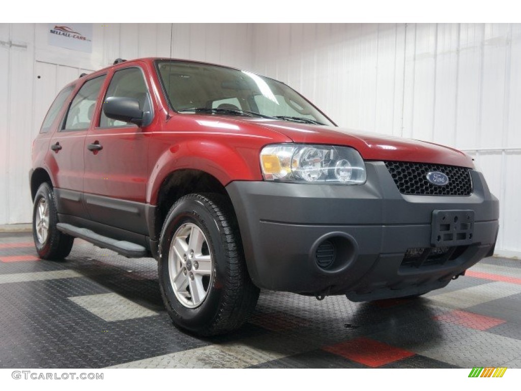 2006 Escape XLS 4WD - Redfire Metallic / Medium/Dark Pebble photo #5