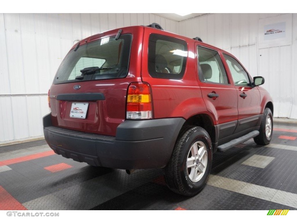 2006 Escape XLS 4WD - Redfire Metallic / Medium/Dark Pebble photo #8