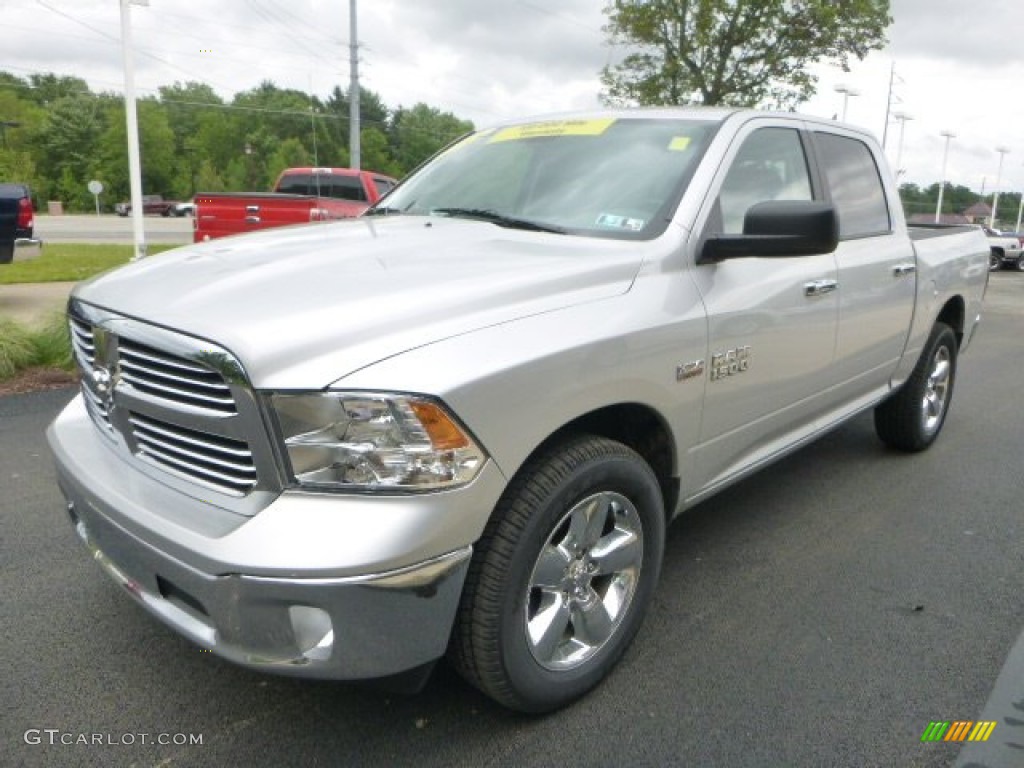 2014 1500 SLT Crew Cab 4x4 - Bright Silver Metallic / Black/Diesel Gray photo #5