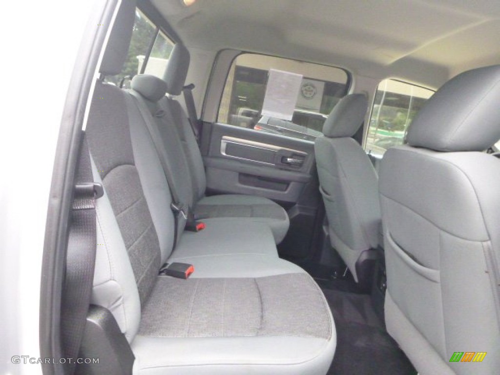 2014 1500 SLT Crew Cab 4x4 - Bright Silver Metallic / Black/Diesel Gray photo #12