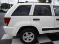 2006 Stone White Jeep Grand Cherokee Laredo  photo #25