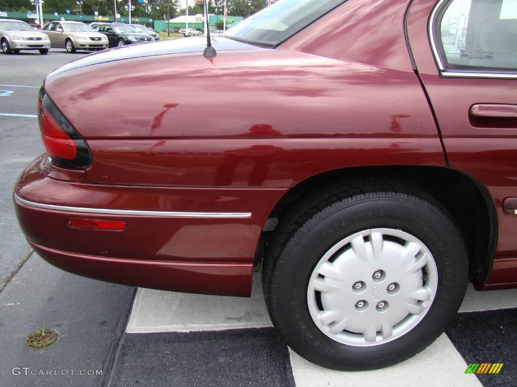 2001 Lumina Sedan - Dark Carmine Red Metallic / Medium Gray photo #24