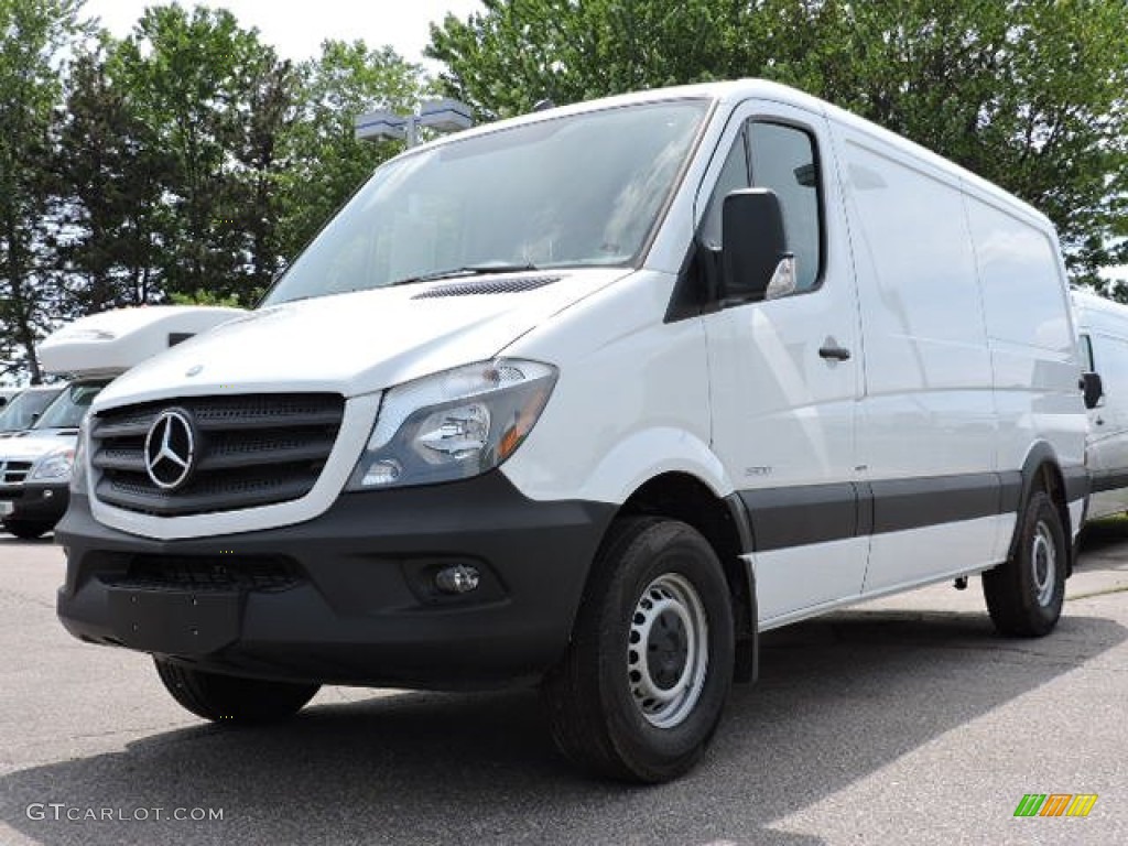 2015 Sprinter 2500 Cargo Van - Arctic White / Black photo #1