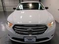 2015 Oxford White Ford Taurus SE  photo #2