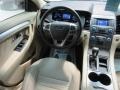 2015 Oxford White Ford Taurus SE  photo #10