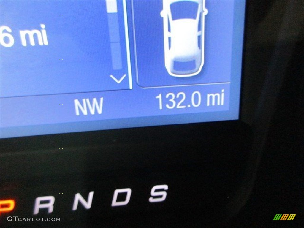 2015 Taurus SE - Oxford White / Dune photo #16