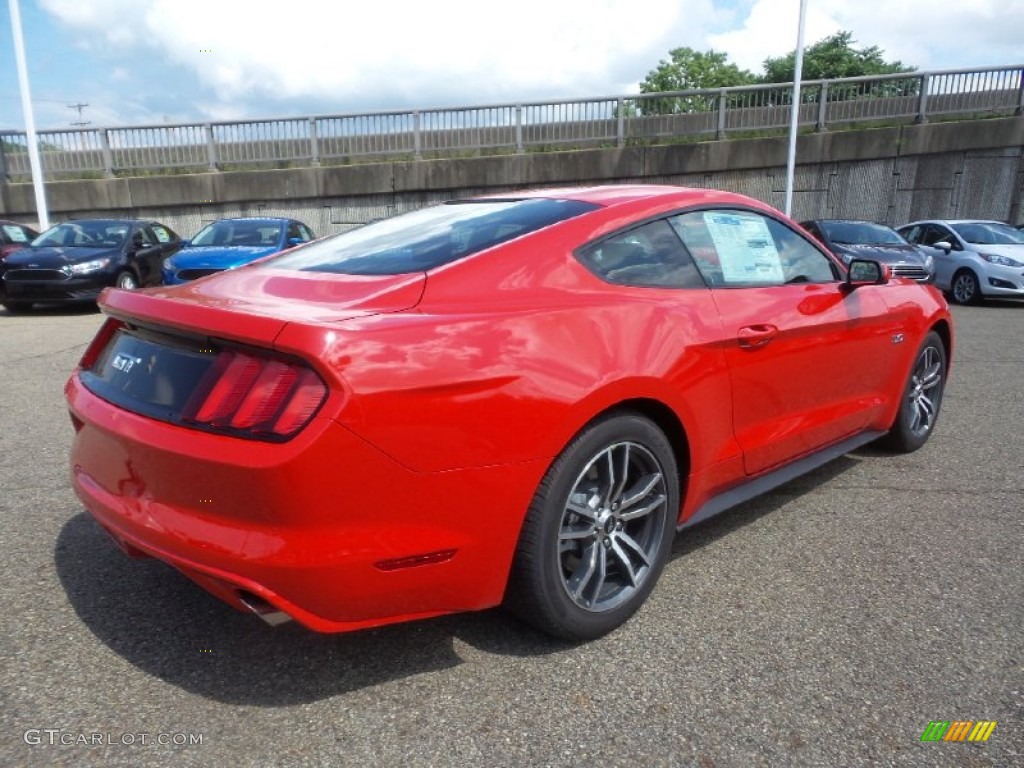 2015 Mustang GT Coupe - Race Red / Ebony photo #3