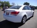 Summit White - Cruze LS Photo No. 7