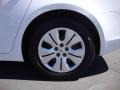 Summit White - Cruze LS Photo No. 23