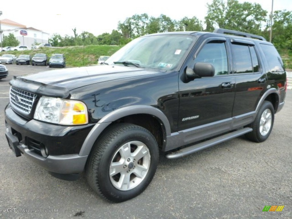 2005 Explorer XLT 4x4 - Black / Midnight Grey photo #5
