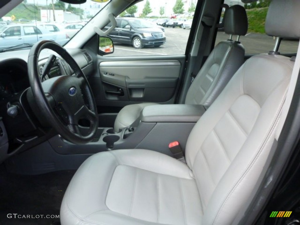 2005 Explorer XLT 4x4 - Black / Midnight Grey photo #8