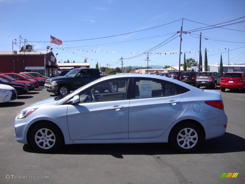 2013 Accent GLS 4 Door - Clearwater Blue / Beige photo #4