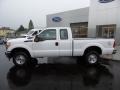 Oxford White - F250 Super Duty XL Super Cab 4x4 Photo No. 2