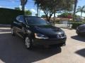 Black - Jetta SE Sedan Photo No. 7
