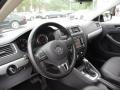 Black Uni - Jetta SE Sedan Photo No. 18