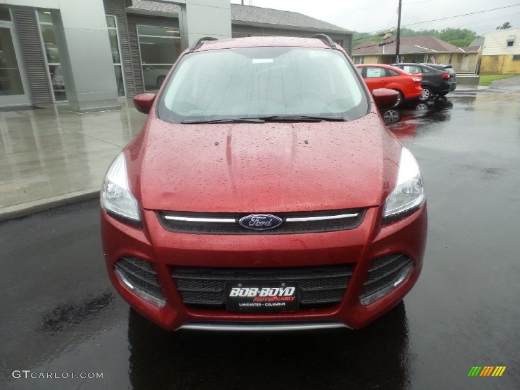 2015 Escape SE 4WD - Ruby Red Metallic / Charcoal Black photo #11