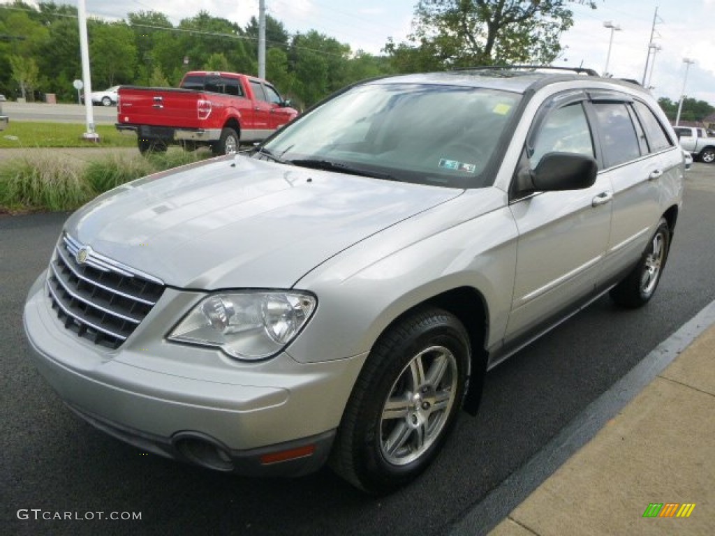 2008 Pacifica Touring AWD - Bright Silver Metallic / Pastel Slate Gray photo #5