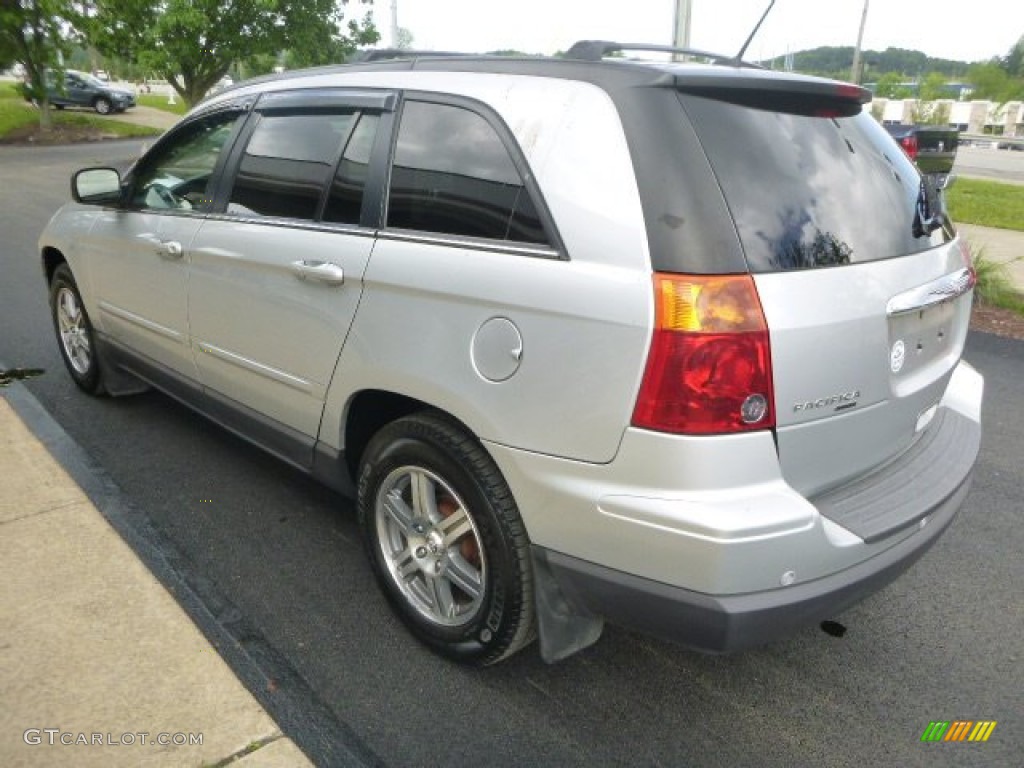 2008 Pacifica Touring AWD - Bright Silver Metallic / Pastel Slate Gray photo #7