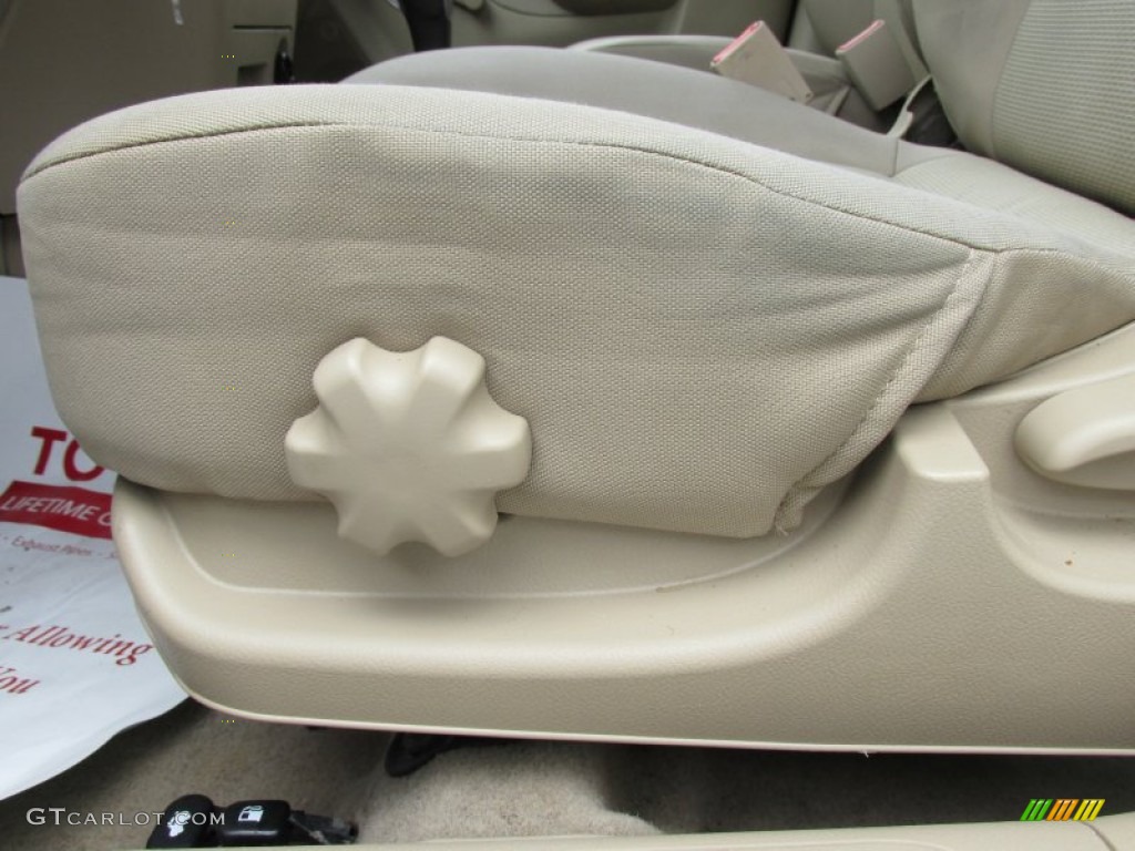 2008 Aveo LS Sedan - Black / Neutral Beige photo #31