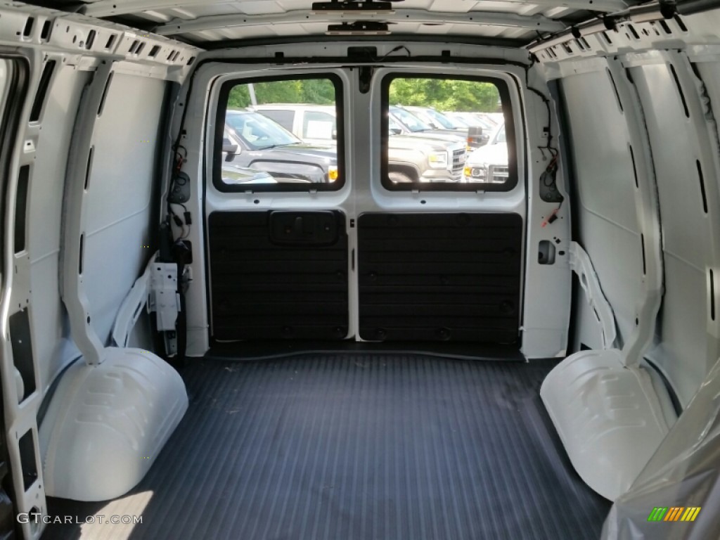 2015 Savana Van 2500 Cargo - Summit White / Medium Pewter photo #6