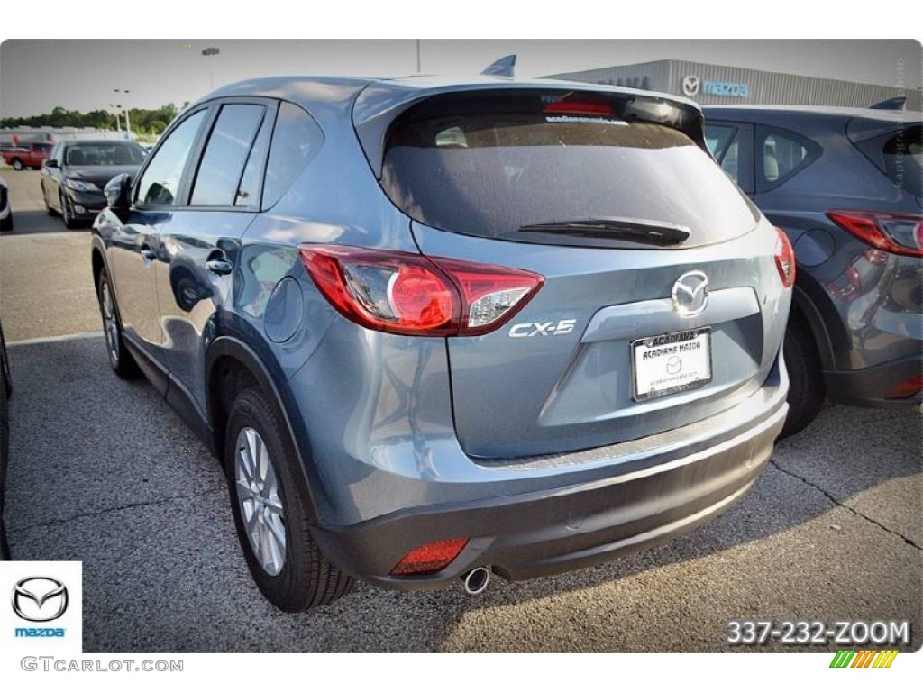 2016 CX-5 Touring - Blue Reflex Mica / Black photo #4