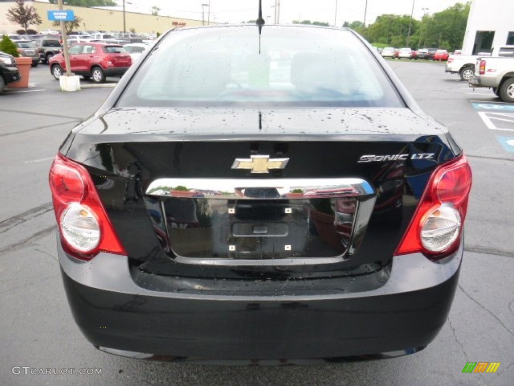 2012 Sonic LTZ Sedan - Black / Jet Black/Dark Titanium photo #4