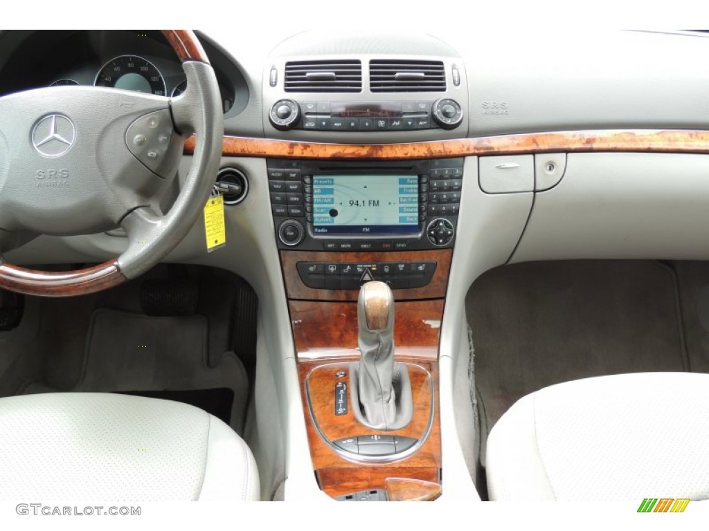 2005 E 500 Sedan - Platinum Blue Metallic / Ash photo #18