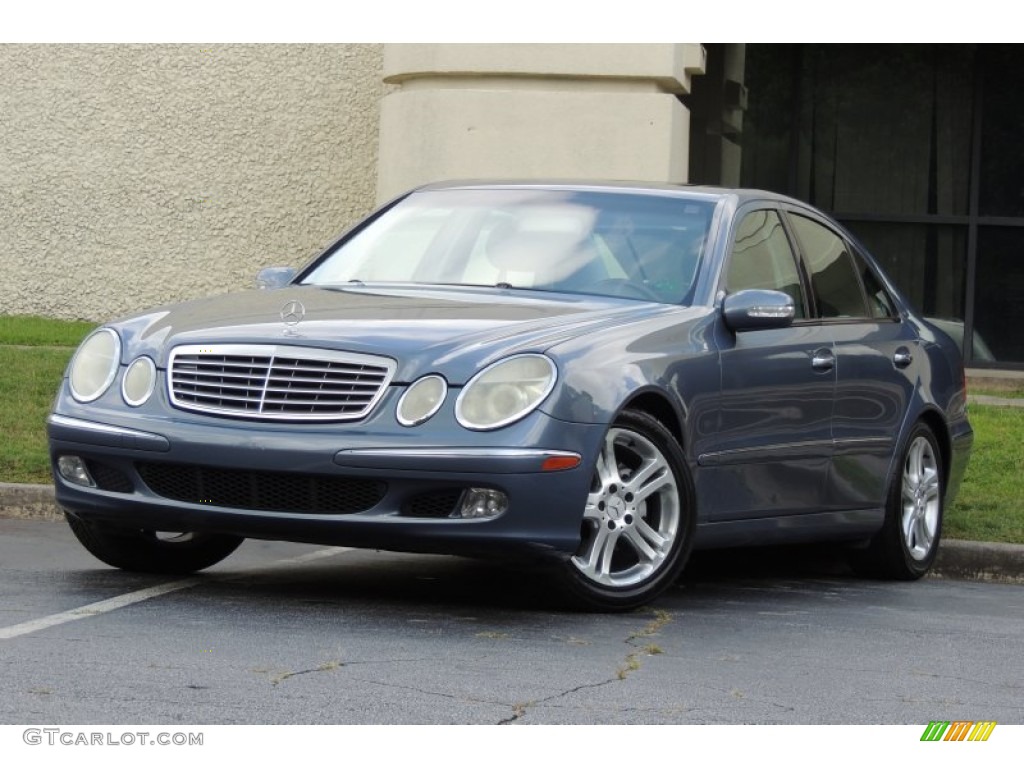 2005 E 500 Sedan - Platinum Blue Metallic / Ash photo #31