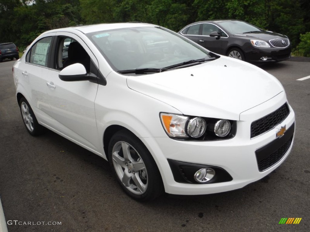 2015 Chevrolet Sonic LTZ Sedan Exterior Photos