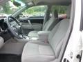 Blizzard White Pearl - Highlander V6 4WD Photo No. 13