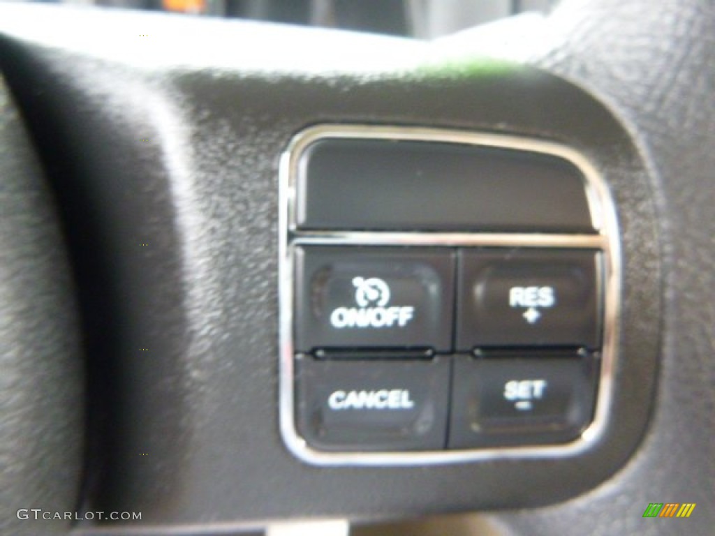 2014 Patriot Sport 4x4 - Deep Cherry Red Crystal Pearl / Dark Slate Gray/Light Pebble photo #17