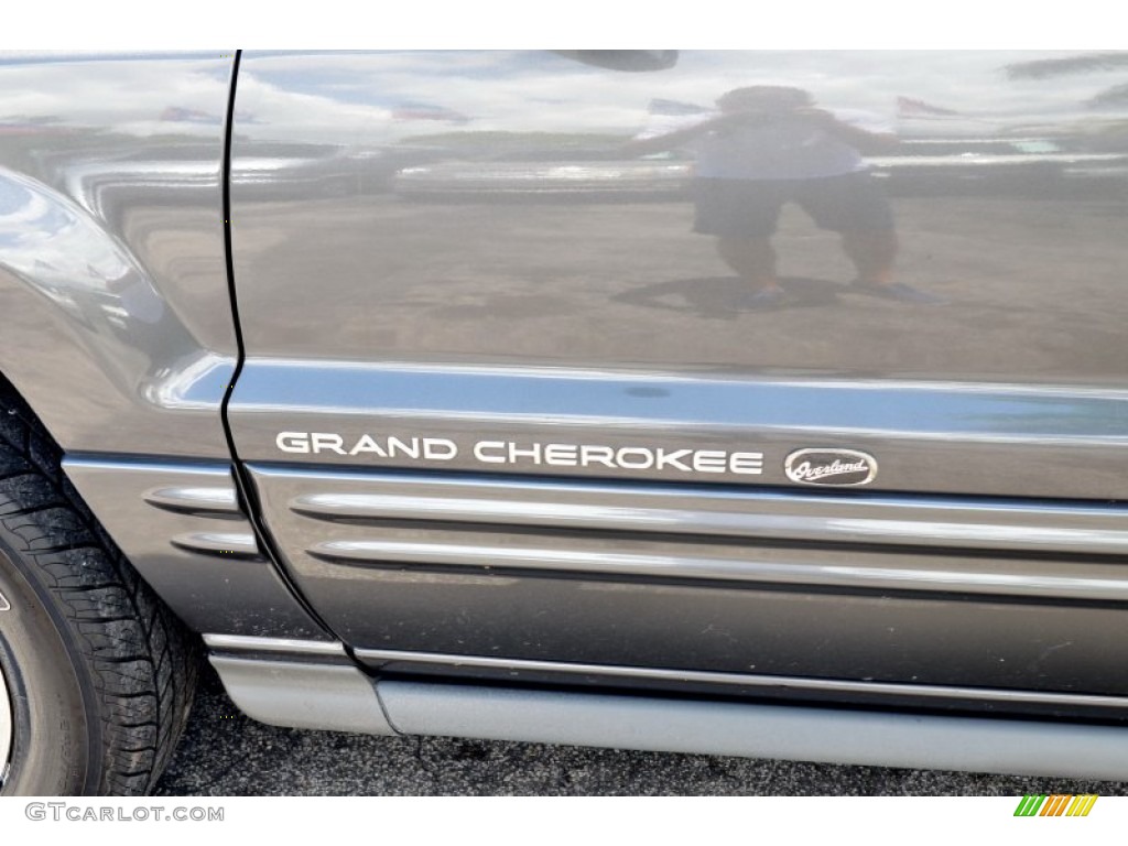 2002 Grand Cherokee Overland 4x4 - Graphite Metallic / Dark Slate Gray/Light Slate Gray photo #67