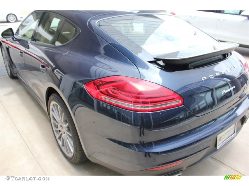 2015 Panamera  - Dark Blue Metallic / Luxor Beige photo #7