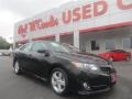 Attitude Black Metallic - Camry SE Photo No. 1